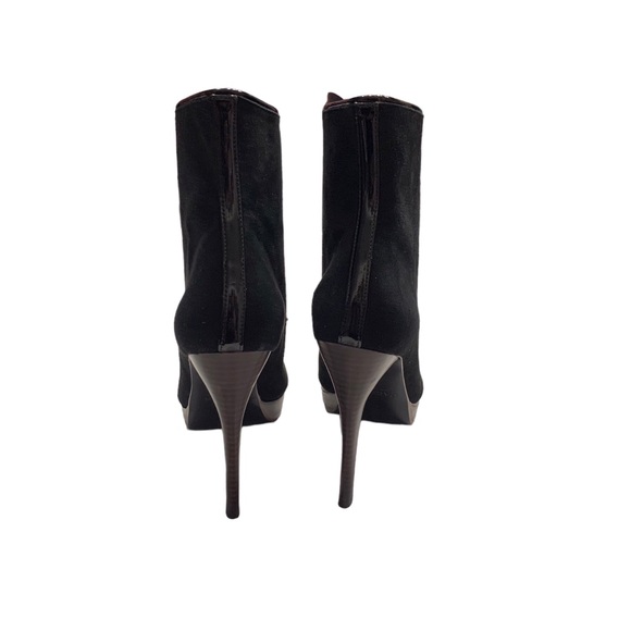 L’AGENCE BLACK SUEDE STILETTO ANKLE BOOT WITH FRONT ZIPPER CLOSURE AND TUSSLE - Picture 8 of 16